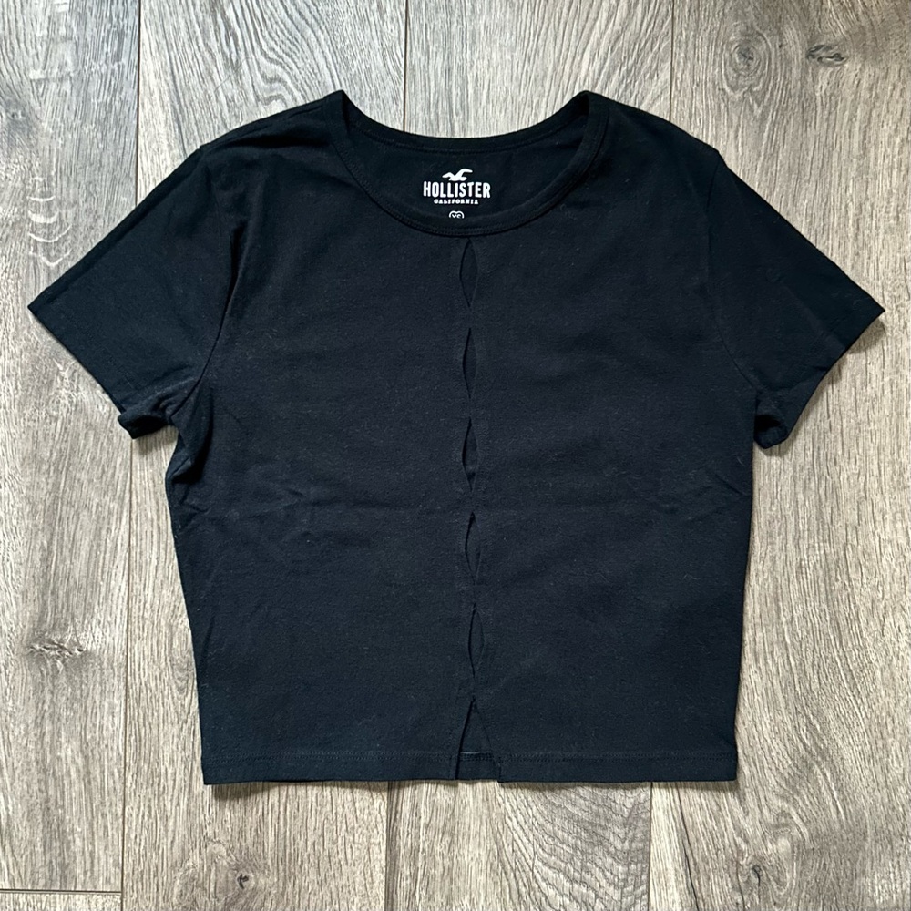 Hollister keyhole crop top